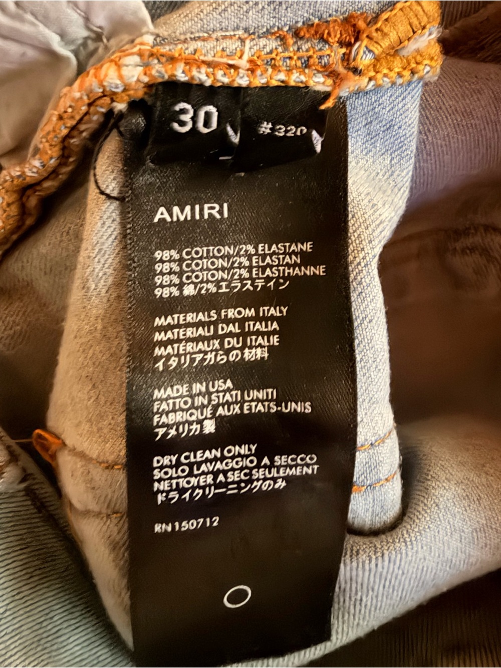 Amiri Distressed Men’s Jeans - Picture 4 of 4